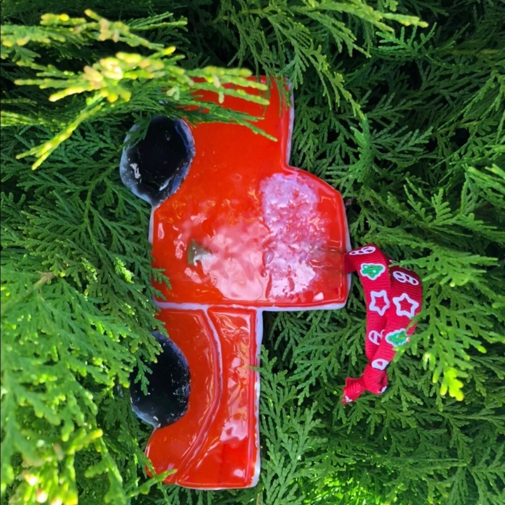 Fused glass little red truck